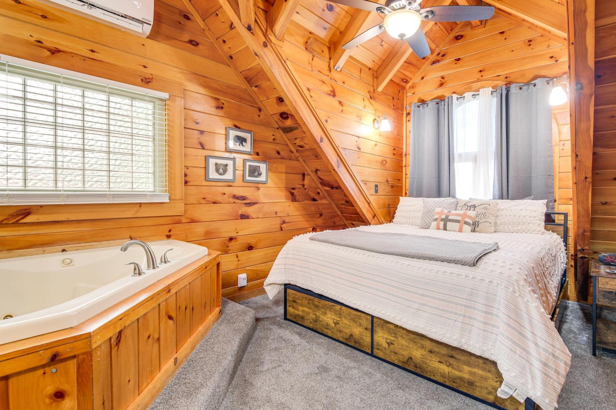 Pigeon Forge Cabin Premier Location And Hot Tub Extérieur photo